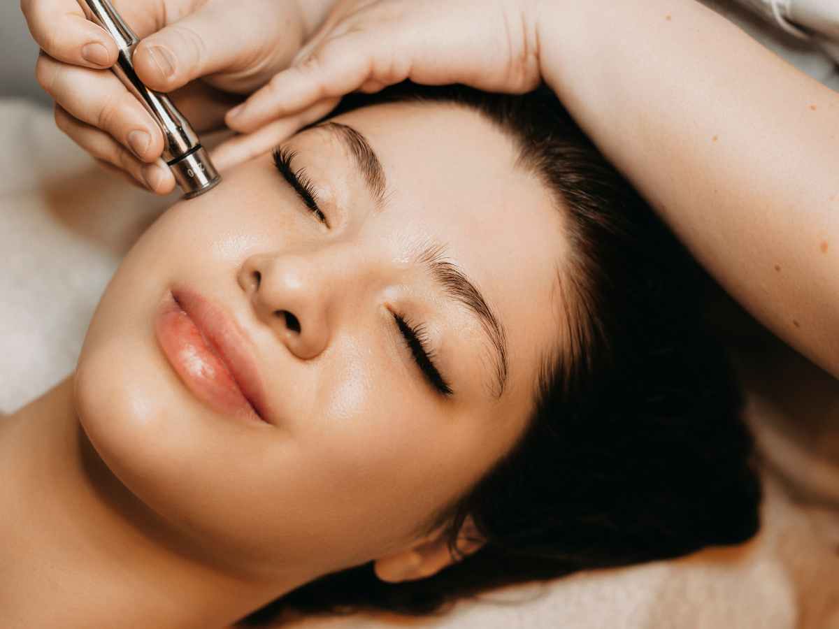 Diggin' into Microdermabrasion: Your Ultimate Roadmap to Glowing Skin