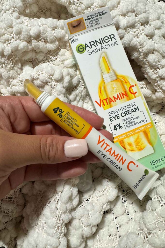Review of Garnier Skin Active: Vitamin C Brightening Eye Cream 